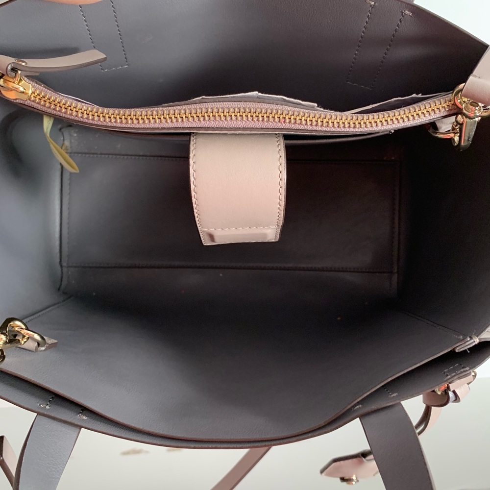 Kate Spade Satchel Bag. - Picture 8 of 8